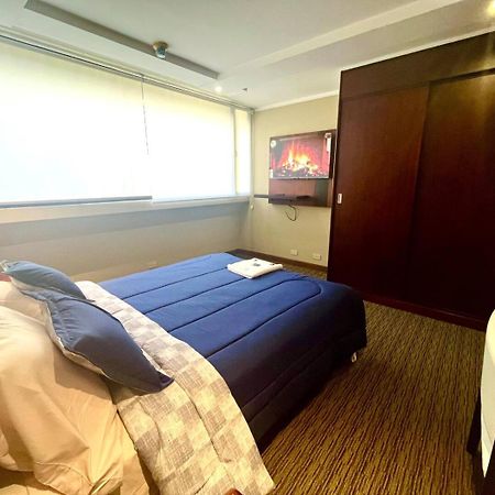 1420 Lujosa Habitacion - Hotel Akros Quito Zewnętrze zdjęcie